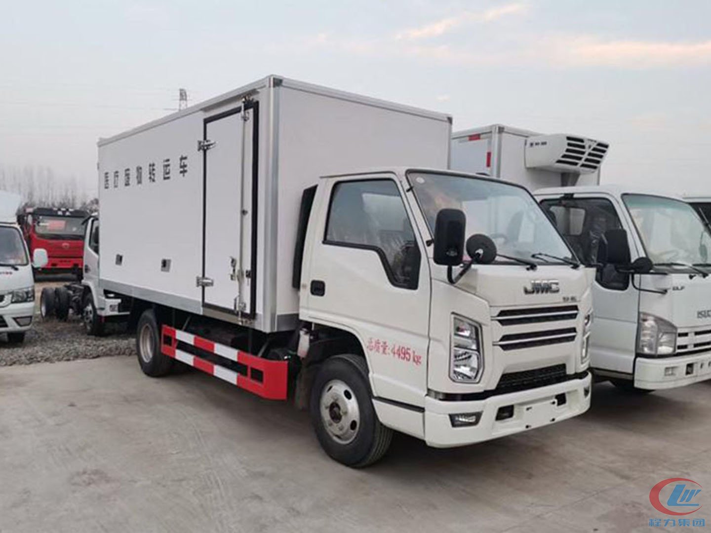 江鈴醫(yī)療廢物運(yùn)轉(zhuǎn)車(chē)