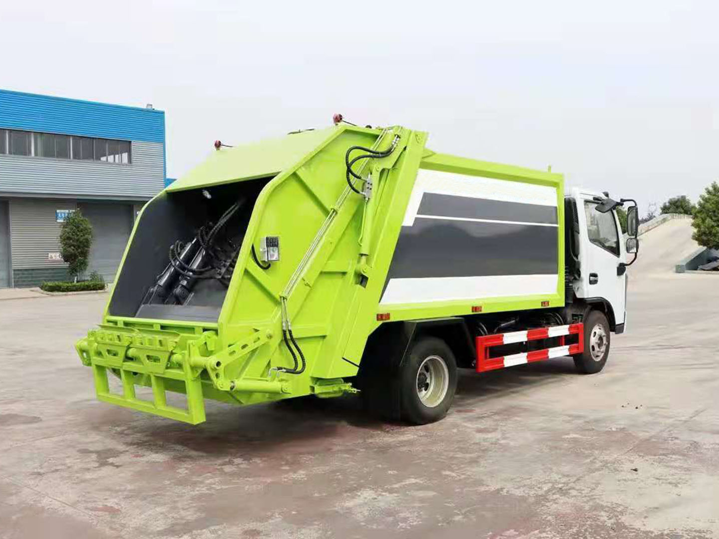 國六東風(fēng)多利卡D6－6方壓縮垃圾車