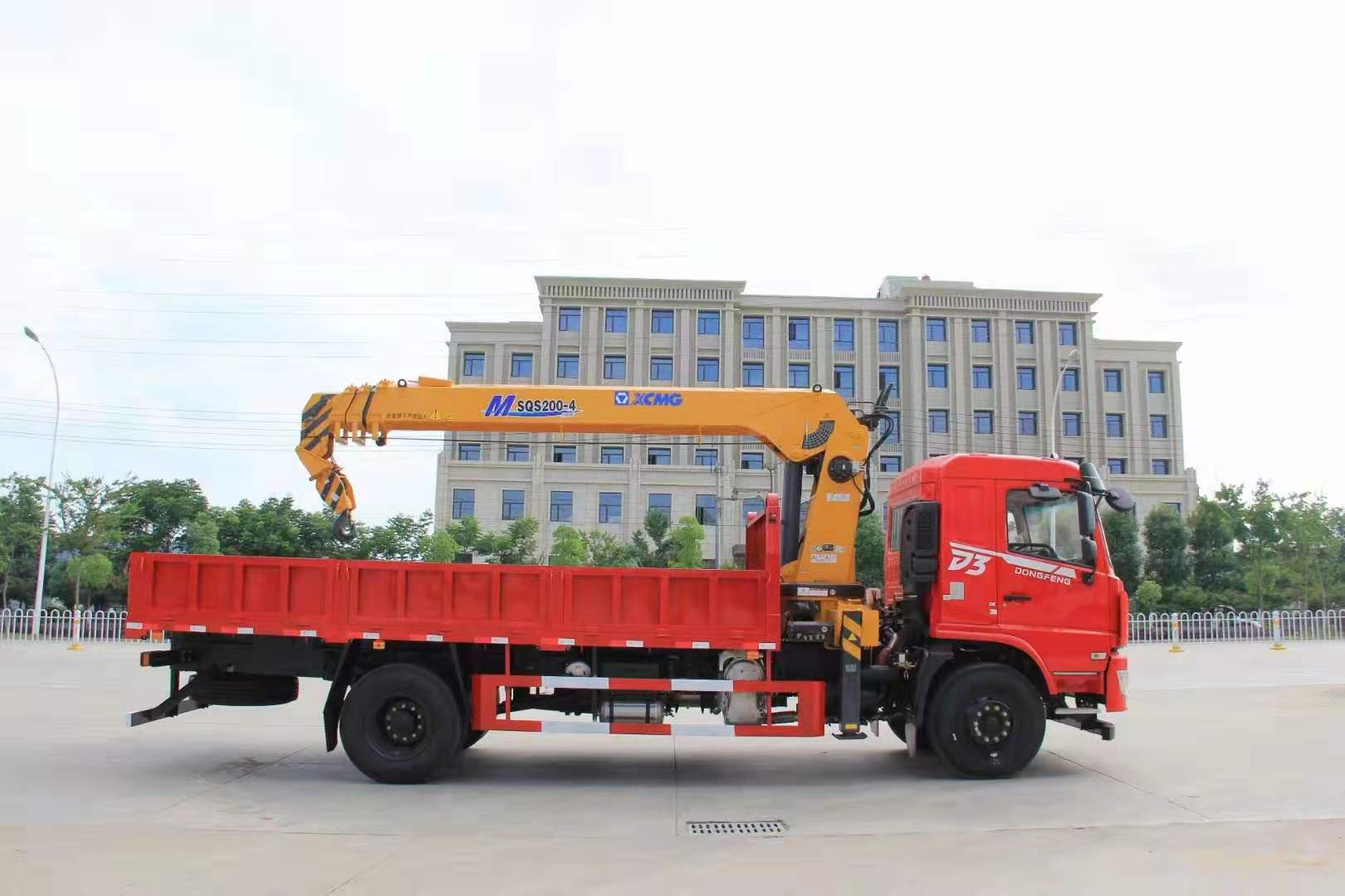 國(guó)六東風(fēng)暢行D3L單橋隨車(chē)吊