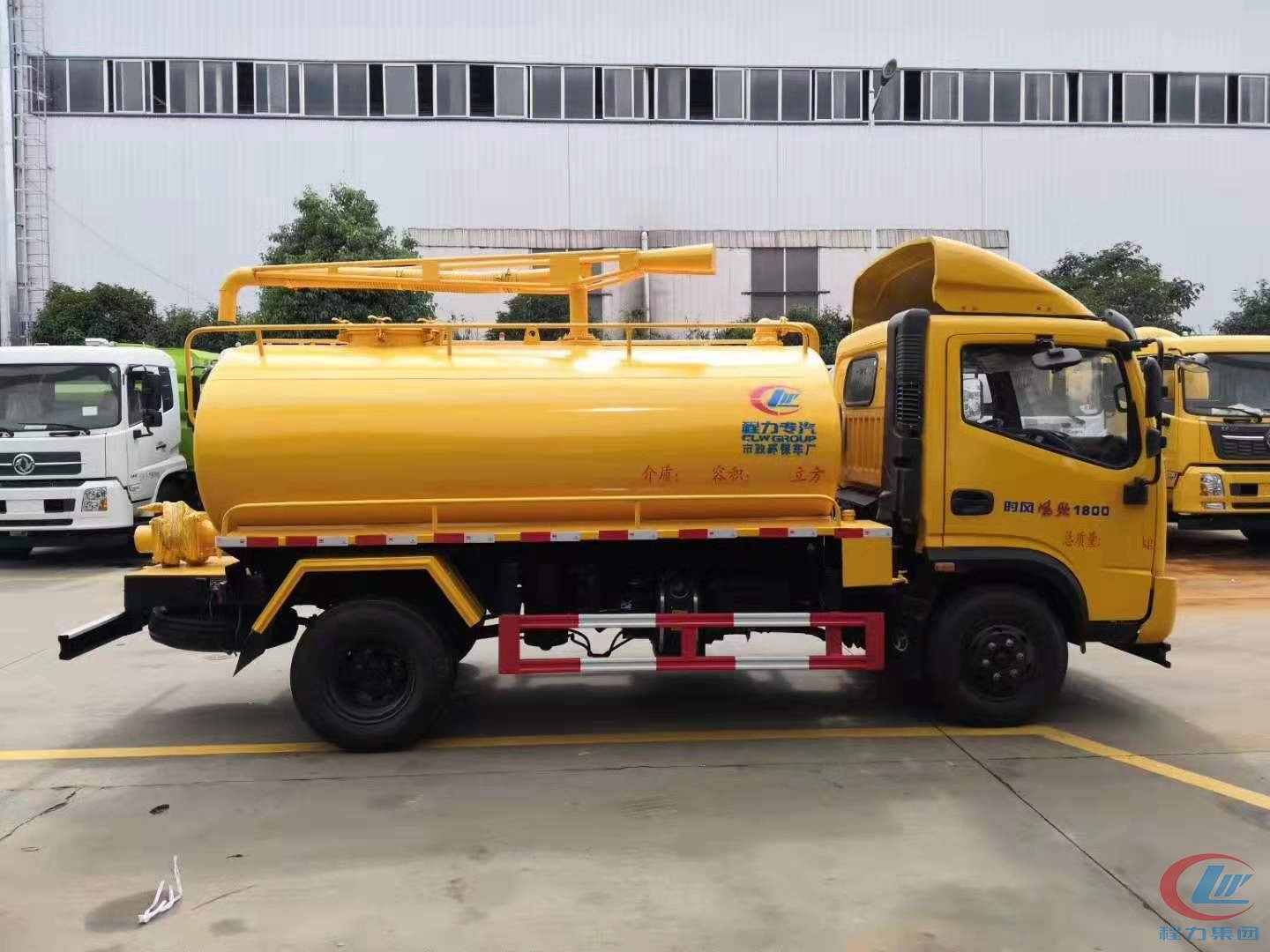 程力威牌時風風馳黃牌吸糞車