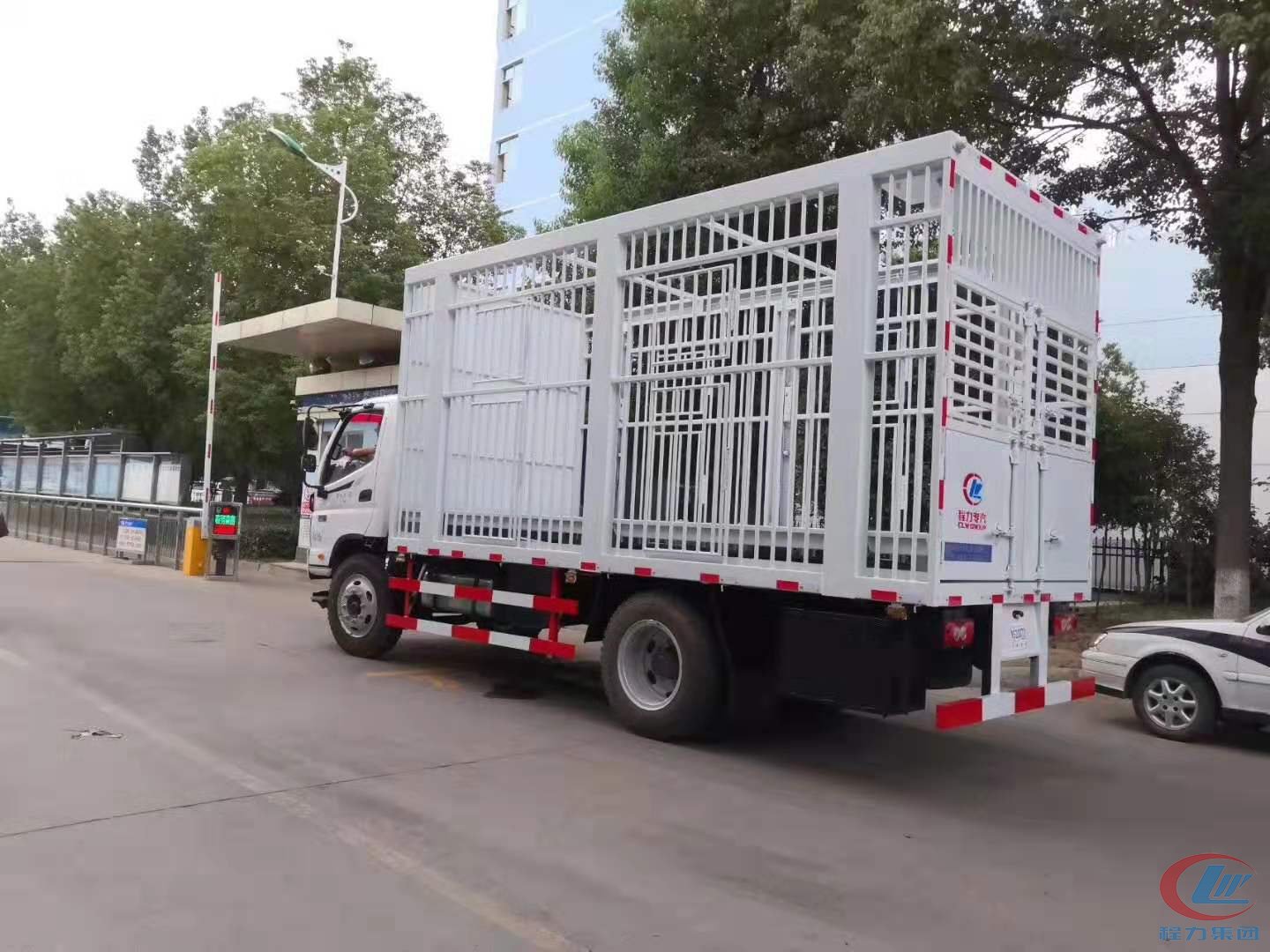 福田歐馬可倉欄式運豬車