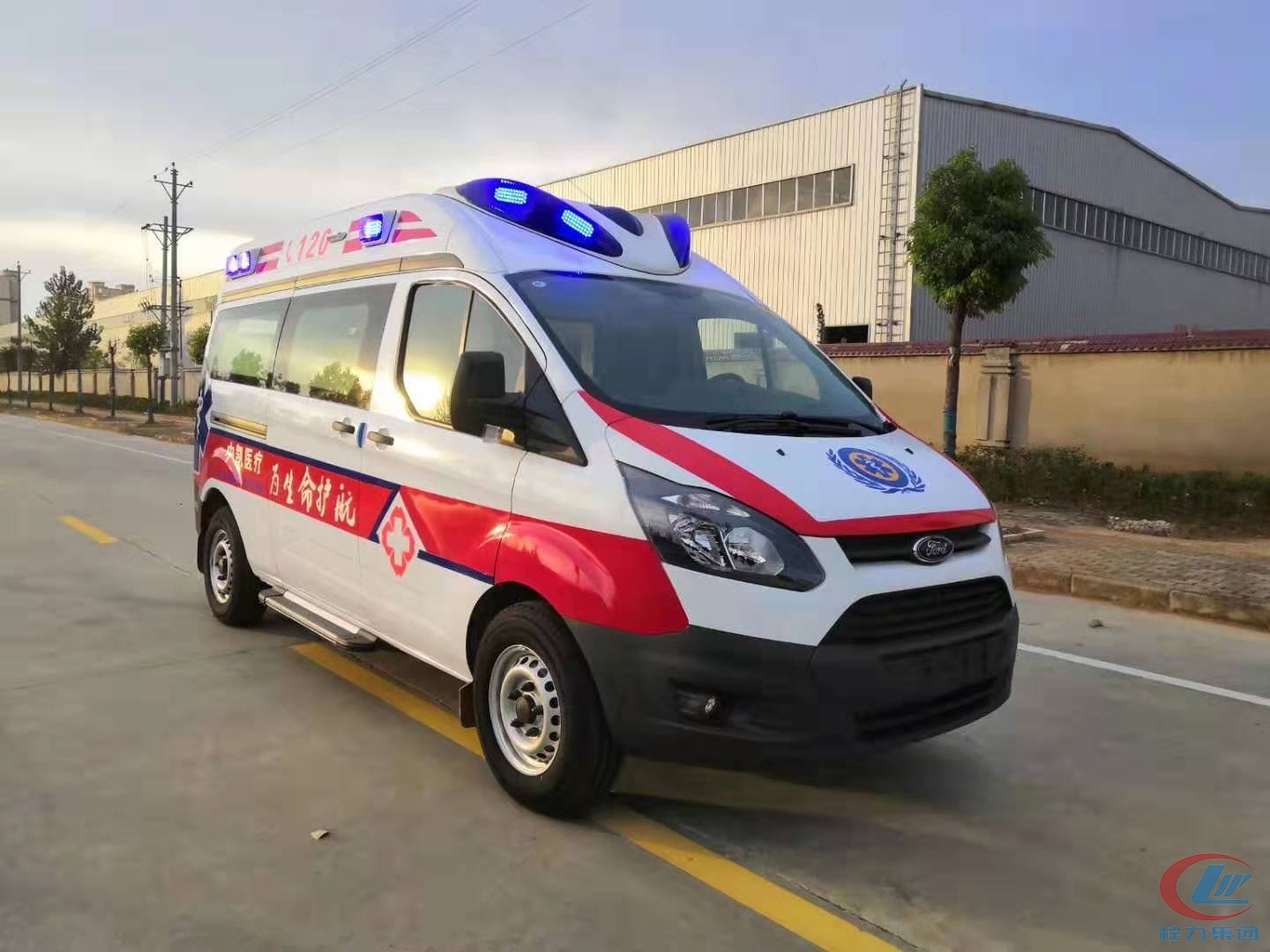 福特國五救護車
